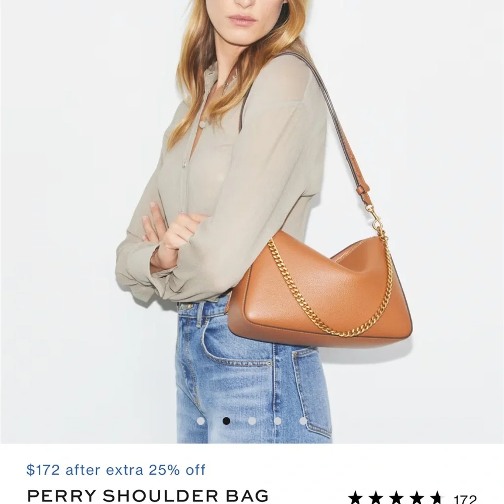 Perry Shoulder Bag in Tan with Gold Chain